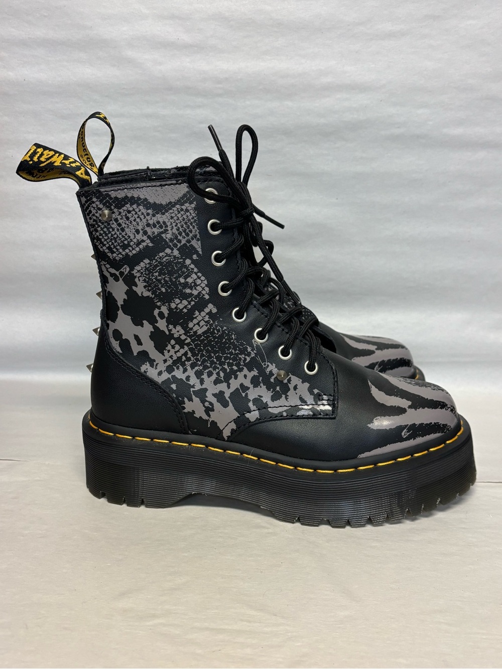 Dr. Martens Jadon Animal Clash Stud Platform Combat Boots Womens 7 #6045 - Picture 2 of 11
